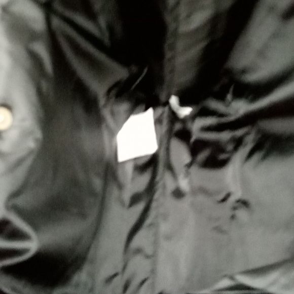 NWT Victoria's Secret VS Red Plaid Print Tote with Faur Fur Edging - Picture 8 of 10